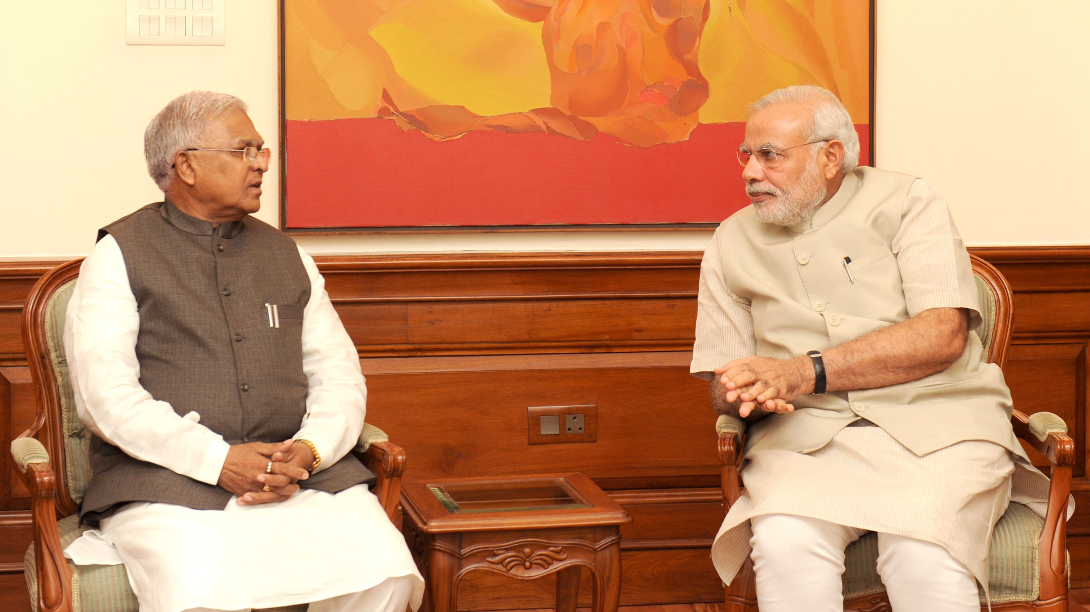 Mangubhai Patel with Prime Minister Narendra Modi