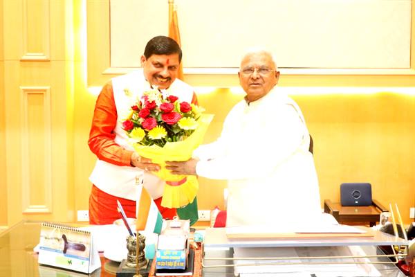 Governor at educational initiative